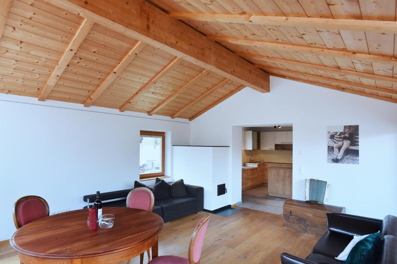 Salina Number 1 Apartment